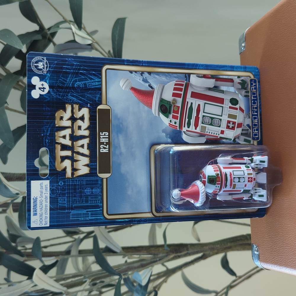 Star Wars R2-H15 Droid Factory Holiday Figure